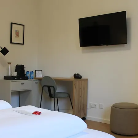 Gaestehaus Friedrichstrasse - Ruhiges Mit Bad *