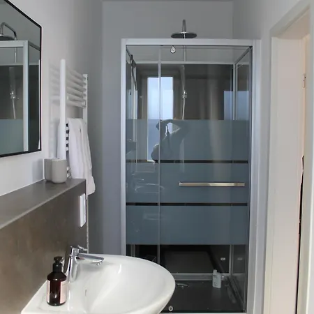 Accommodatie bij particulieren Gaestehaus Friedrichstrasse - Ruhiges Mit Bad *