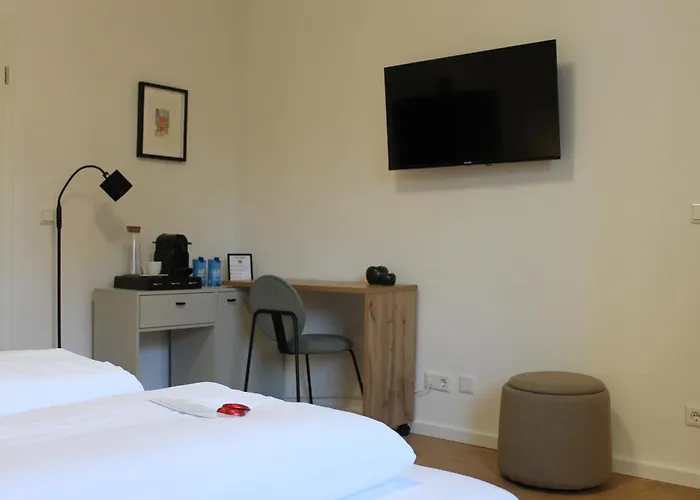 Gaestehaus Friedrichstrasse - Ruhiges Mit Bad *